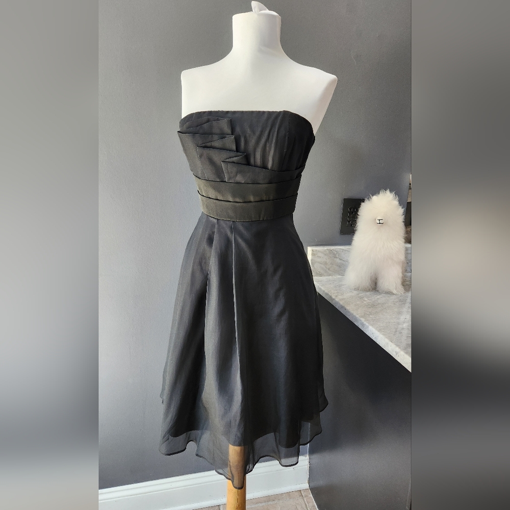 White House Black Market Strapless Black Cocktail Dress Size 00